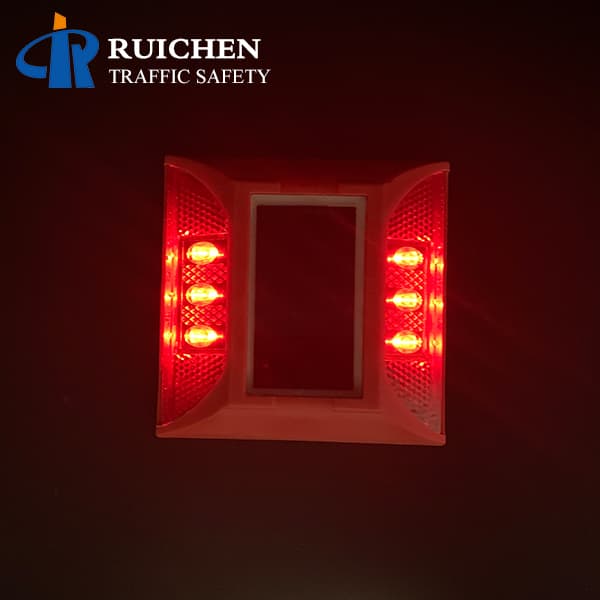 <h3>Red Solar Powered Stud Light For Driveway In Korea</h3>
